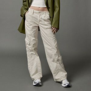 Urban Outfitters BDG Y2K Low rise cargo pants
